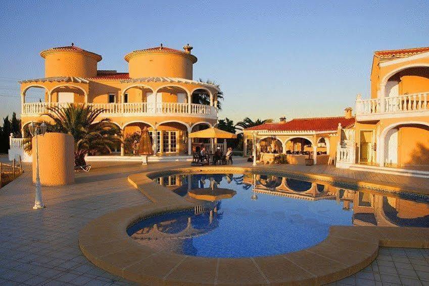 Pension Los Caballos Els Poblets Extérieur photo